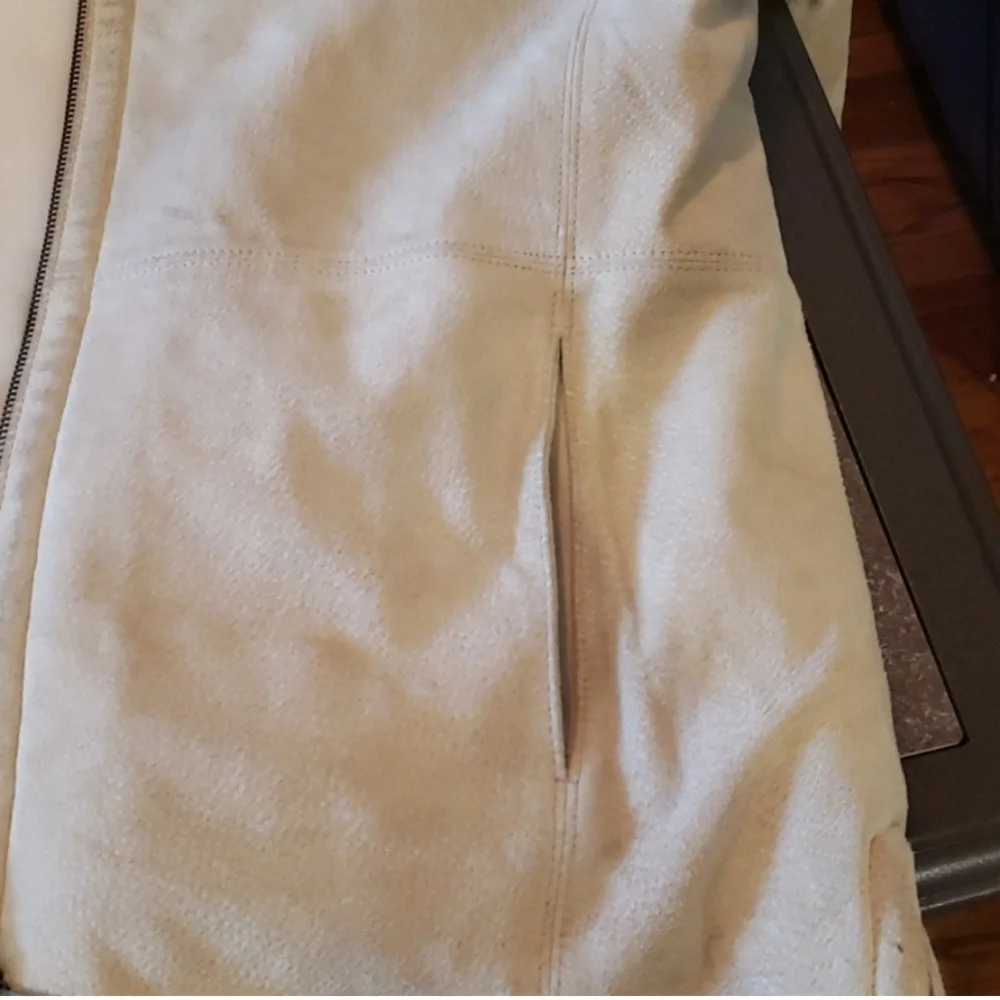 St. John’s Bay fur lined shearling hooded coat - Picture 2 of 8